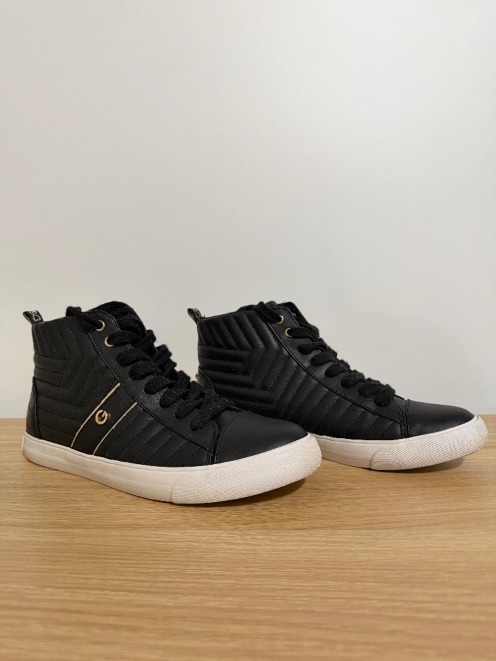 G by Guess Onia Black Quilted High-Top Sneakers - Women's Size 8.5 M